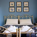 Verdegiada Oda ve Kahvaltı 4*